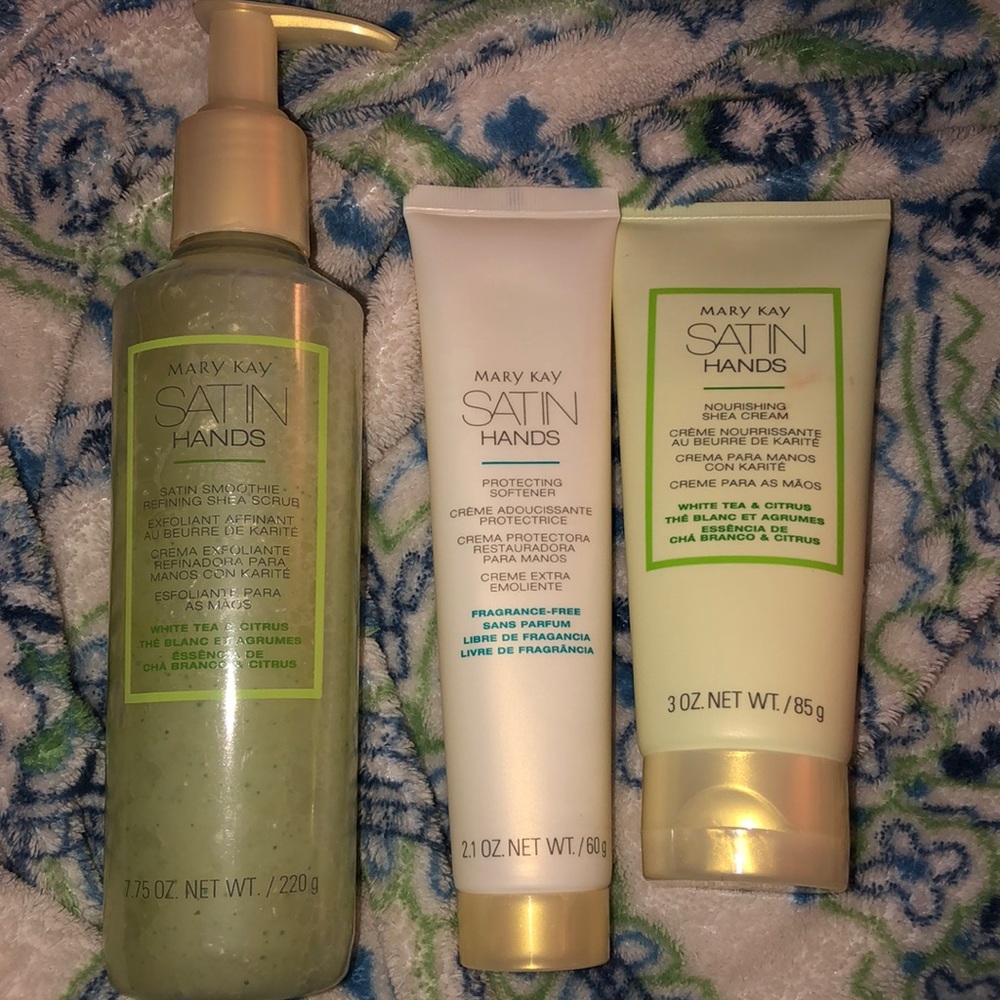 Mary Kay satin hands set!